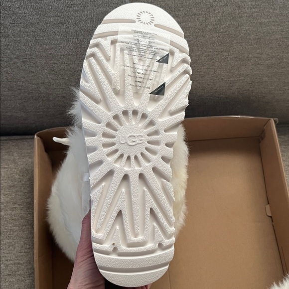 UGG® CLASSIC TALL CHALET BOOTS - Picture 9 of 11